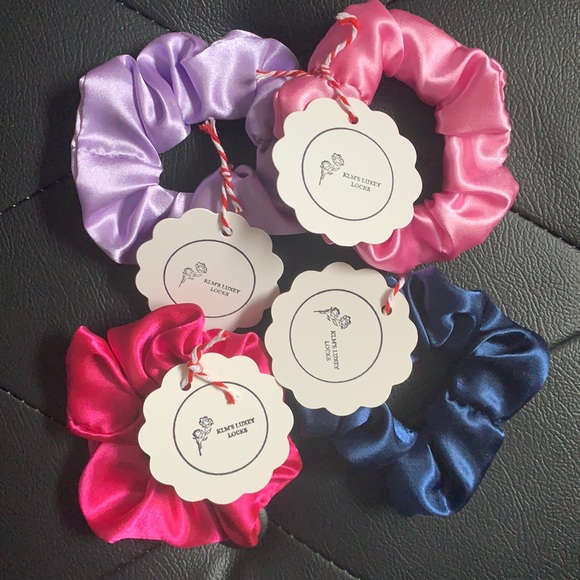 KLM’s Luxey Locks Handmade Hair Scrunchies 4($20) - Picture 1 of 10